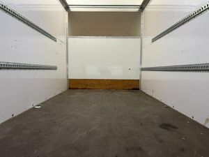 Iveco Daily 2.3D HPI 14V 35C 3750 Luton Box Van - Image 3