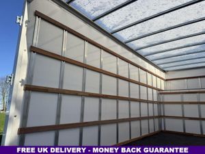 Mercedes-Benz Sprinter Luton Box Van - Image 2