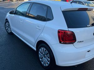 volkwagon polo white 2012 - Image 4