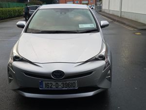 TOYOTA PRIUS / 2016 / 1.8 PETROL HYBRID / AUTO - Image 2