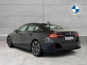 BMW 5-Series 530e M Sport Saloon - Image 3