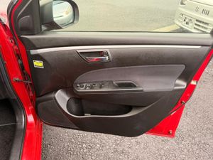 SUZUKI SWIFT 2015 RED - Image 2