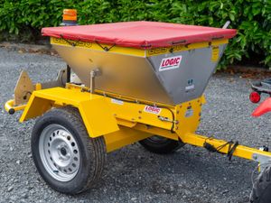 New Logic GDS150R Salt Spreader - Image 2