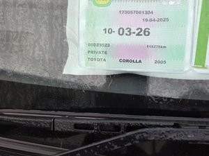 Stunning Toyota Corolla 2005 TAXED & TESTED - Image 3