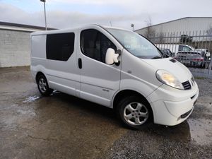 2014 Renault Trafic 2.0 dci sport swb - Image 2