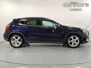 Mercedes-Benz GLA 180AUTO 1.6 PET * LOW MILEAGE* - Image 2