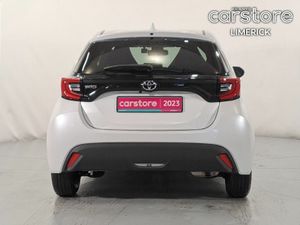 Toyota Yaris 1.0 PETROL 5 DR *LOW MILEAGE* - Image 4