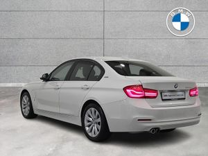 BMW 3-Series 330e SE - Image 3