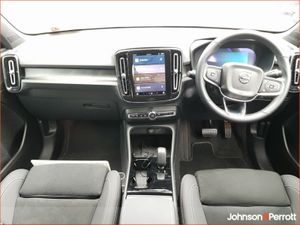Volvo EX40 82 kWh 252bhp Extended Range Plus (Adap - Image 3