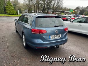 Volkswagen Passat 1.6 TDI SE BUSINESS BLUEMOTION 1 - Image 4