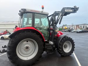 2019 Massey Ferguson 5712s - Front Links & PTO - Image 4