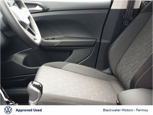Volkswagen T-Cross T-CROSS EDITION75 1.0 M5F 95HP - Image 4
