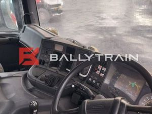 Scania 94C 6×4 Tipper (2002) - Image 4