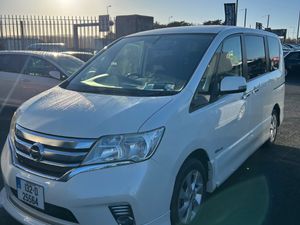 Nissan Serena 2013 8 Seater Hybrid - Image 2