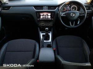 Skoda Octavia **1 OWNER**SOLEIL SPEC 1.6TDI 115BHP - Image 3