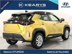 Toyota Yaris Cross Hybrid Auto - Image 2