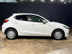 Mazda Mazda2 1.5 AUTOMATIC - BLIND SPORT MONITORIN - Image 3