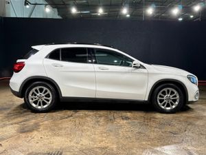 Mercedes-Benz GLA 1.6 AUTOMATIC - Image 3