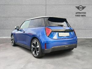 Mini Cooper Cooper SE - Image 3