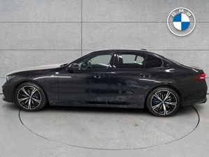 BMW 5-Series 530e M Sport Pro Saloon - Image 3