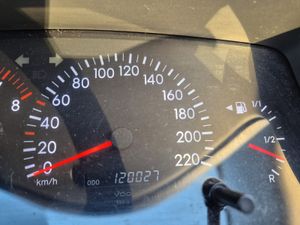 Stunning Toyota Corolla 2005 TAXED & TESTED - Image 4