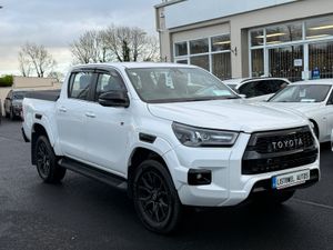 232 TOYOTA HILUX GR SPORT 2.4 AUTO 4X4 - Image 4