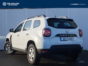 Dacia Duster 1.5 dCi 115 Essential - Image 2