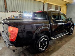 2021 NISSAN NAVARA TEKNA MODEL AUTOMATIC NP300 2.3 - Image 4