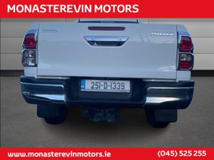Toyota Hilux 2.4 SR5 D/CAB AUTO - Image 4