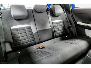 Citroen C3 All-New! ë-PLUS 44kWh 115HP - Image 4