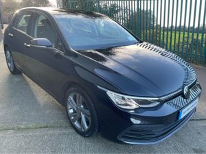 Volkswagen Golf 2.0 TDI 115HP 5DR - Image 2