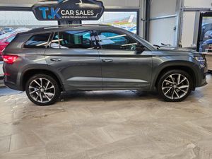 19 SKODA KODIAQ SPORTLINE 4X4 AUTOMATIC - Image 3