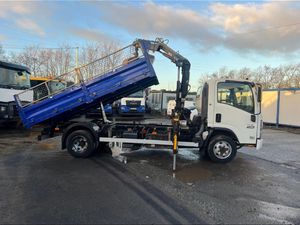 Isuzu Tipper Grab - Image 2