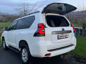 Toyota Land Cruiser 2022 LWB AUTO - Image 3