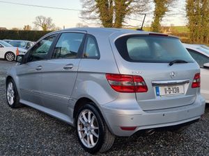 Mercedes-Benz B-Class 2011 - Image 4