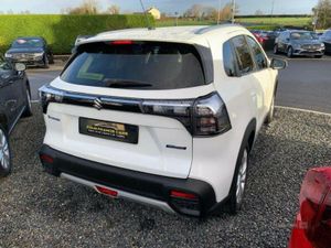 Suzuki S-CROSS Motion - Image 4