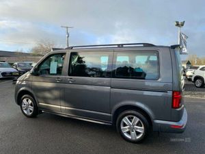 Volkswagen Transporter Shuttle SE Short Wheelbase - Image 3