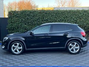 Mercedes-Benz GLA GLA180 EXCLUSIVE 1.6 // LEATHER - Image 3