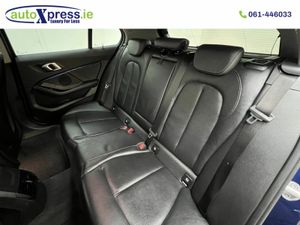 BMW 1-Series 118D PLAY ED JOY + HIGH LINE PKG Auto - Image 4