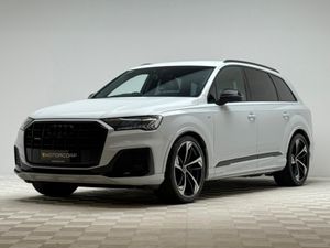 Audi Q7 55 TFSI E S LINE BLACK ED QUATTRO - Image 3
