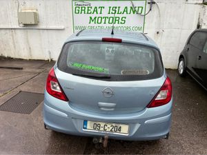 Opel Corsa CLUB 1.2I 16V 5DR - Image 3
