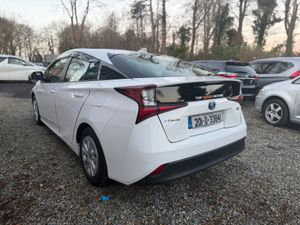 Toyota Prius 2020**low Milage ** - Image 4