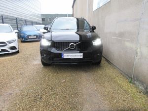 Volvo XC40 1.5 HYBRID T5 262 BHP GT - Image 2