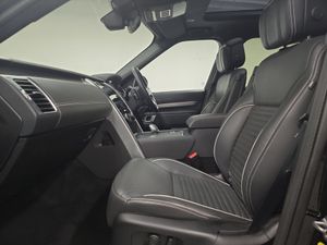 Land Rover Discovery Diesel Sw Dynamic HSE - Image 4