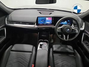 BMW iX1 eDrive20 M Sport - Image 4