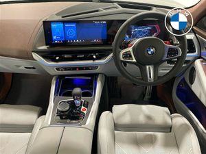BMW XM 50e - Image 4