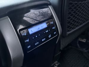 Toyota Land Cruiser 2018 prado 7 seats - Image 4