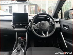 Toyota Corolla 1.8 Hybrid Luna Hatchback - Image 4