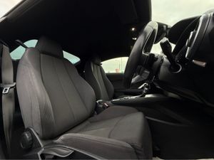 Audi TT ( 162 REG NEW MODEL 1.8TFSI €280 ROAD TAX - Image 4