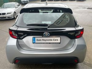 Toyota Yaris 221 HYBRID LUNA AUTO 4DR AS NEW FULL - Image 4